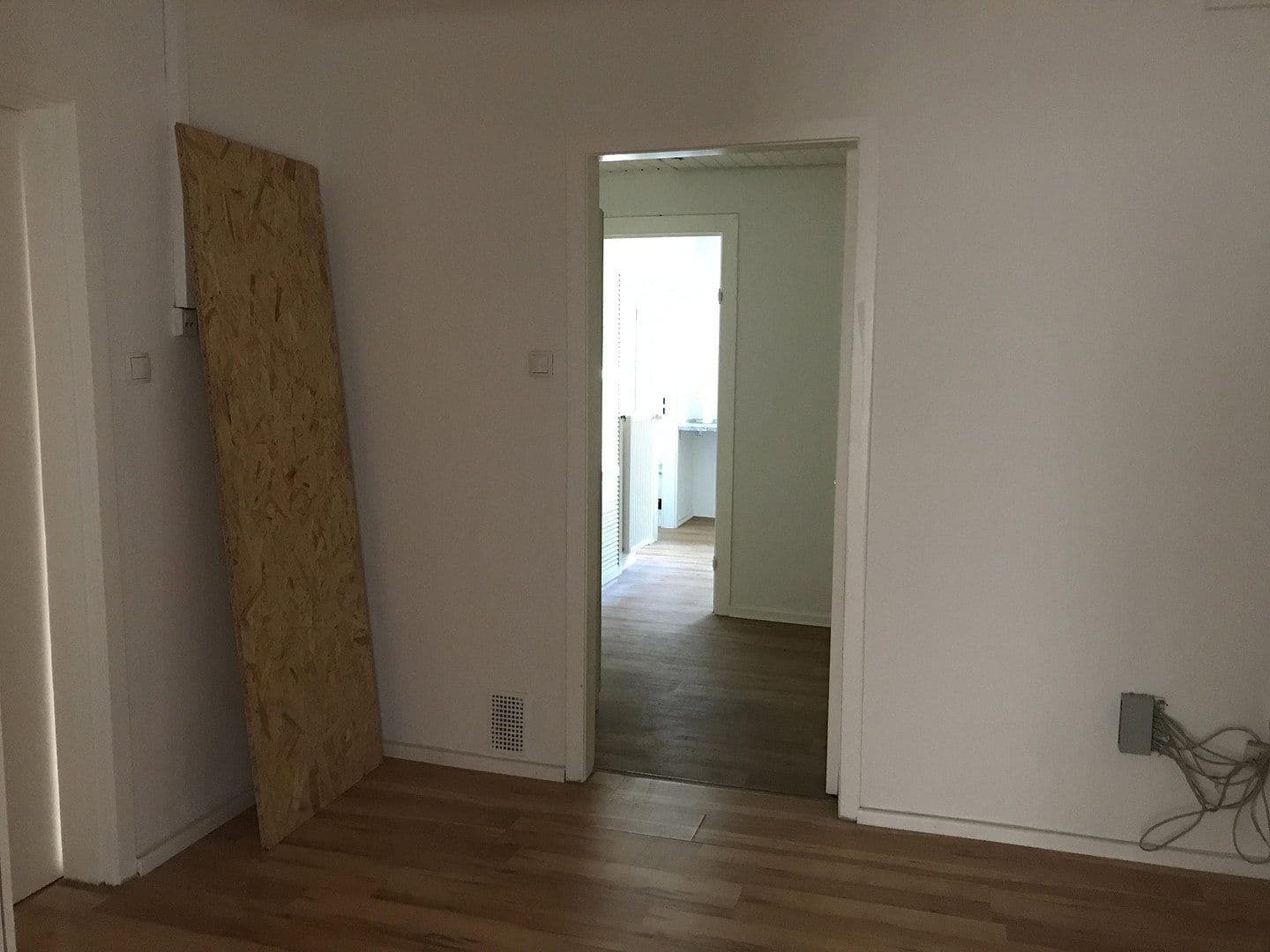 Prenájom bytu 4-izbový 126 m², Hamburg, Hamburg Prenájom bytu 4-izbový 126 m², Hamburg, Hamburg