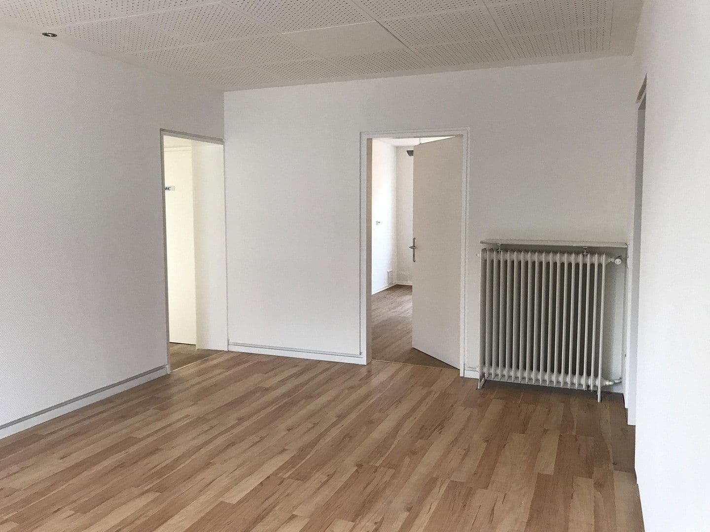 Prenájom bytu 4-izbový 126 m², Hamburg, Hamburg Prenájom bytu 4-izbový 126 m², Hamburg, Hamburg