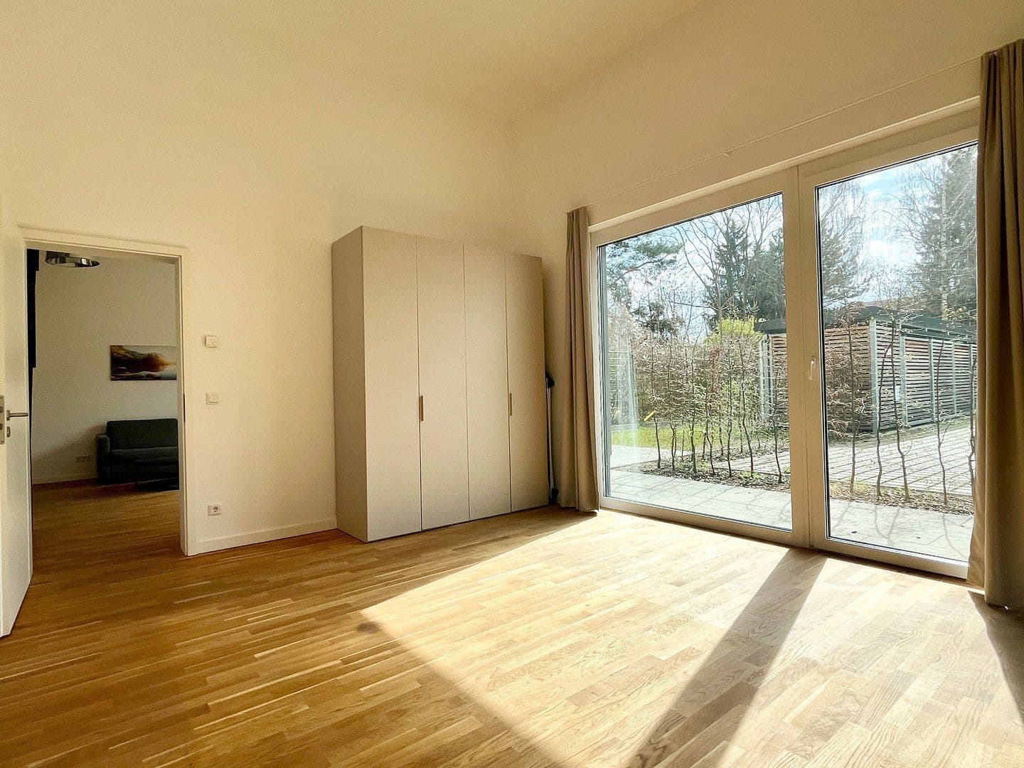 Prenájom bytu 2-izbový 92 m², Alt-Reinickendorf 54, Berlin, Berlín Prenájom bytu 2-izbový 92 m², Alt-Reinickendorf 54, Berlin, Berlín