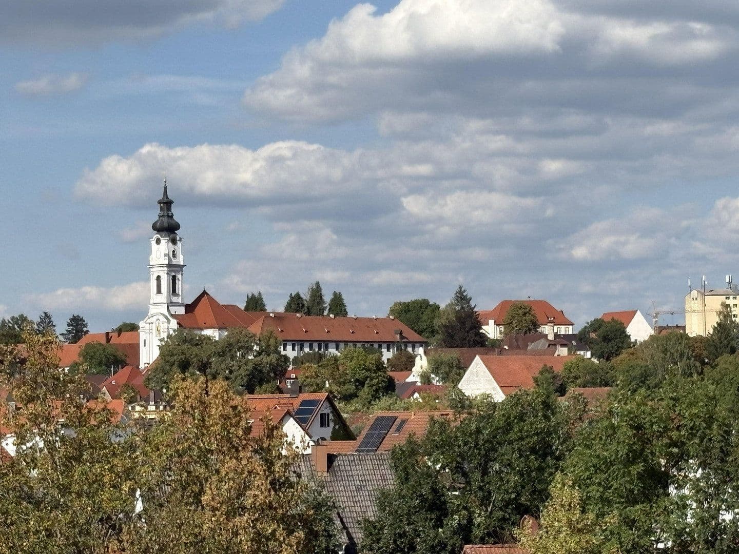 Prenájom domu 138 m², pozemok 350 m², Altomünster, Bavorsko Prenájom domu 138 m², pozemok 350 m², Altomünster, Bavorsko
