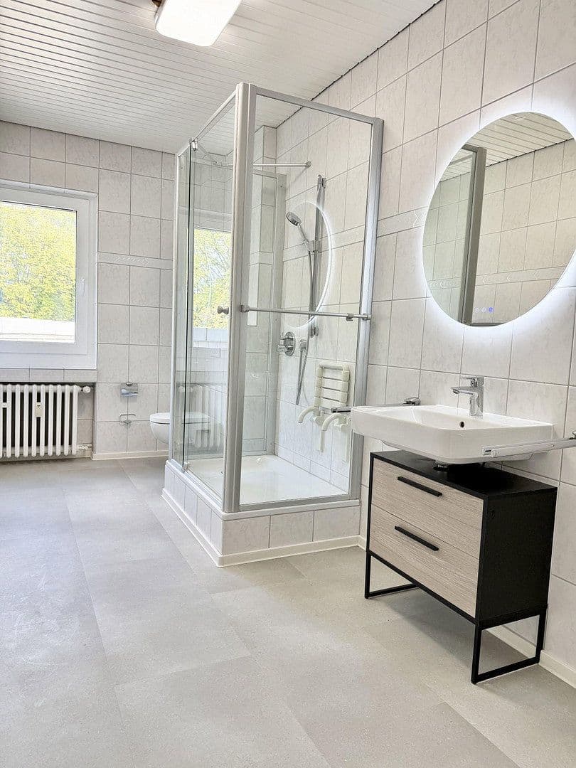 Predaj bytu 3-izbový 96 m², Essen, Severné Porýnie - Westfálsko Predaj bytu 3-izbový 96 m², Essen, Severné Porýnie - Westfálsko