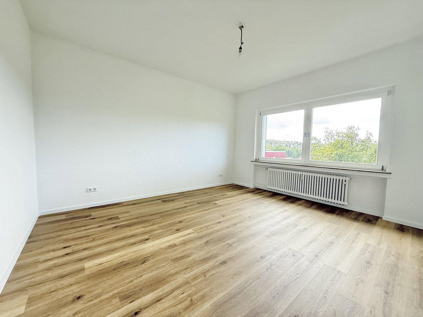Predaj bytu 3-izbový 96 m², Essen, Severné Porýnie - Westfálsko Predaj bytu 3-izbový 96 m², Essen, Severné Porýnie - Westfálsko