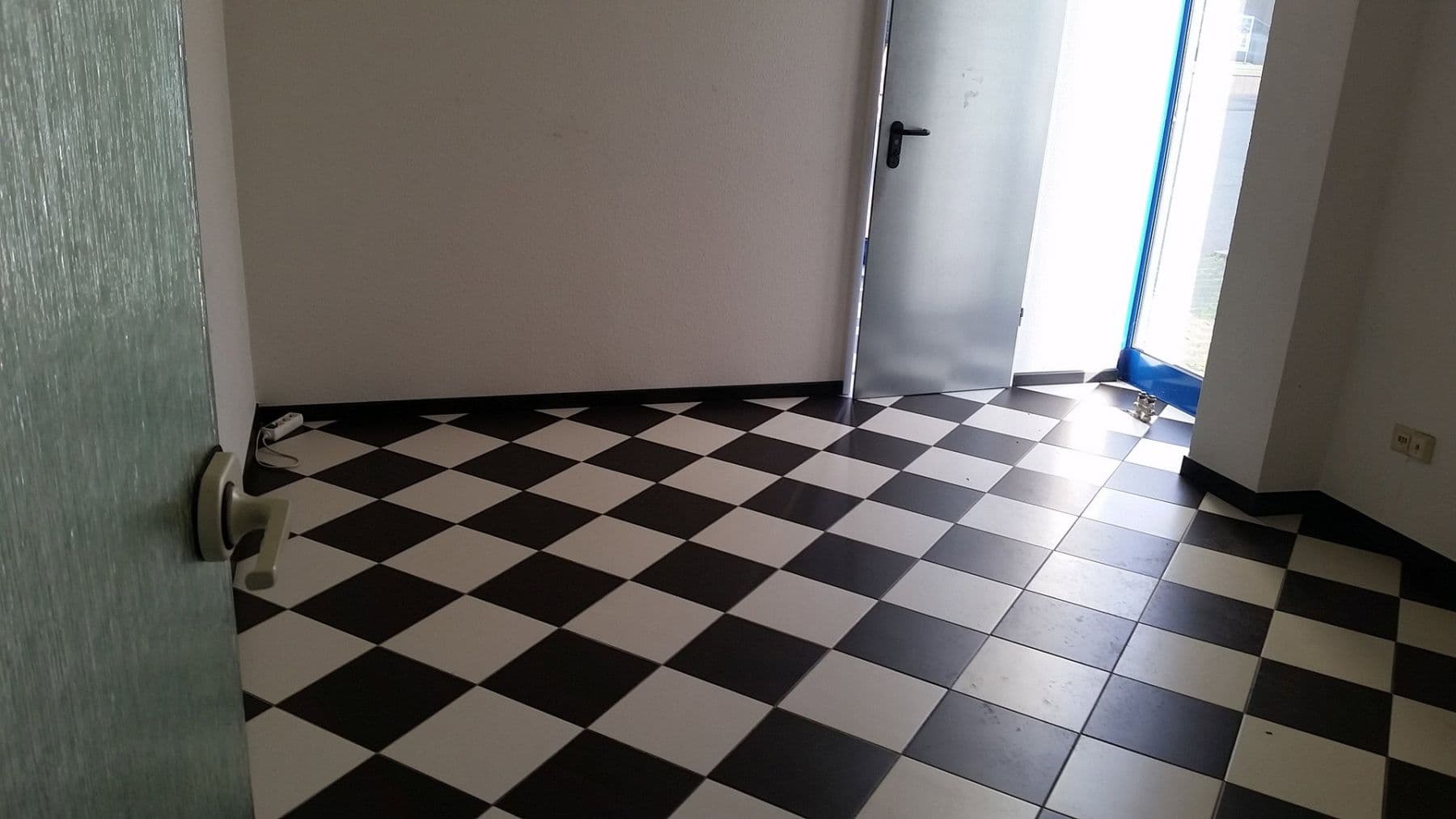 Prenájom kancelárie 33 m², Neustadt (Wied), Porýnie-Falcko Prenájom kancelárie 33 m², Neustadt (Wied), Porýnie-Falcko