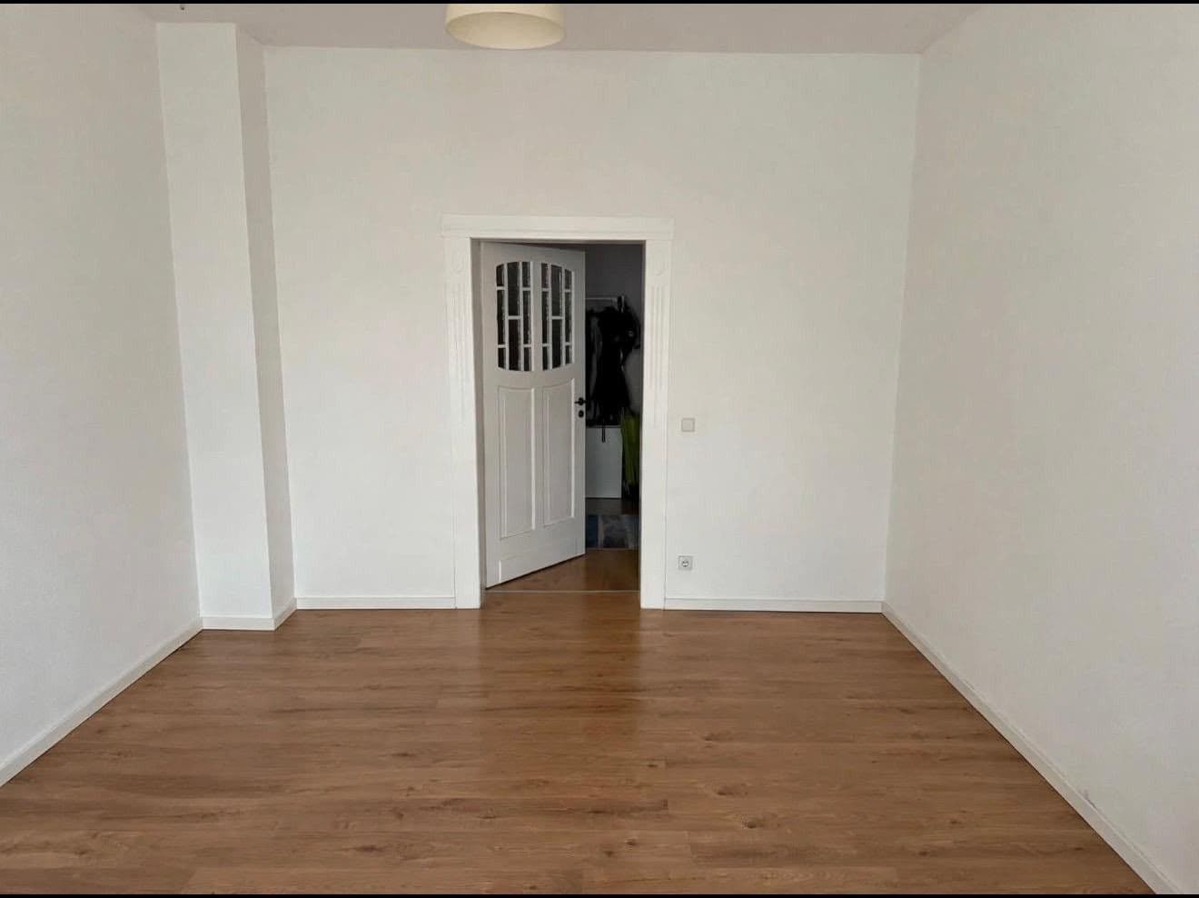 Prenájom bytu 4-izbový 112 m², Paul-Seydel-Str. 20, Limbach-Oberfrohna, Sasko Prenájom bytu 4-izbový 112 m², Paul-Seydel-Str. 20, Limbach-Oberfrohna, Sasko