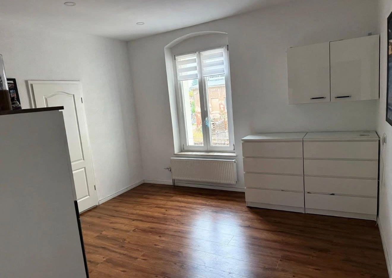 Prenájom bytu 4-izbový 112 m², Paul-Seydel-Str. 20, Limbach-Oberfrohna, Sasko Prenájom bytu 4-izbový 112 m², Paul-Seydel-Str. 20, Limbach-Oberfrohna, Sasko