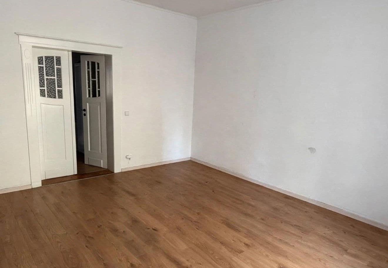 Prenájom bytu 4-izbový 112 m², Paul-Seydel-Str. 20, Limbach-Oberfrohna, Sasko Prenájom bytu 4-izbový 112 m², Paul-Seydel-Str. 20, Limbach-Oberfrohna, Sasko