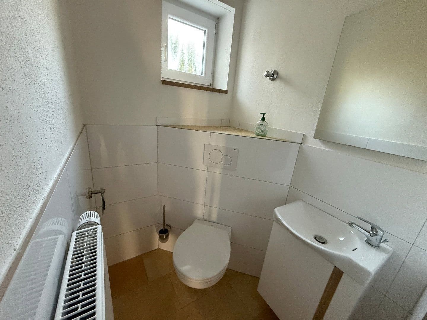 Prenájom bytu 4-izbový 109 m², Lessingstraße 10, Regensburg, Bavorsko Prenájom bytu 4-izbový 109 m², Lessingstraße 10, Regensburg, Bavorsko