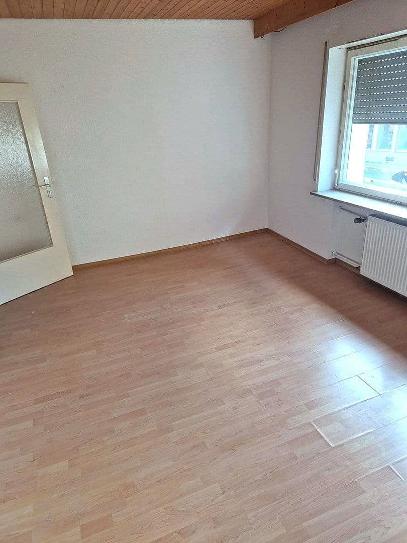 Prenájom bytu 2-izbový 65 m², Nürnberger Straße 13, Schnaittach, Bavorsko Prenájom bytu 2-izbový 65 m², Nürnberger Straße 13, Schnaittach, Bavorsko