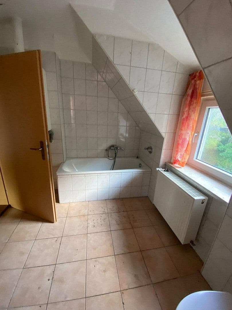 Prenájom bytu 2-izbový 59 m², Okertal 10, Goslar, Dolné Sasko Prenájom bytu 2-izbový 59 m², Okertal 10, Goslar, Dolné Sasko