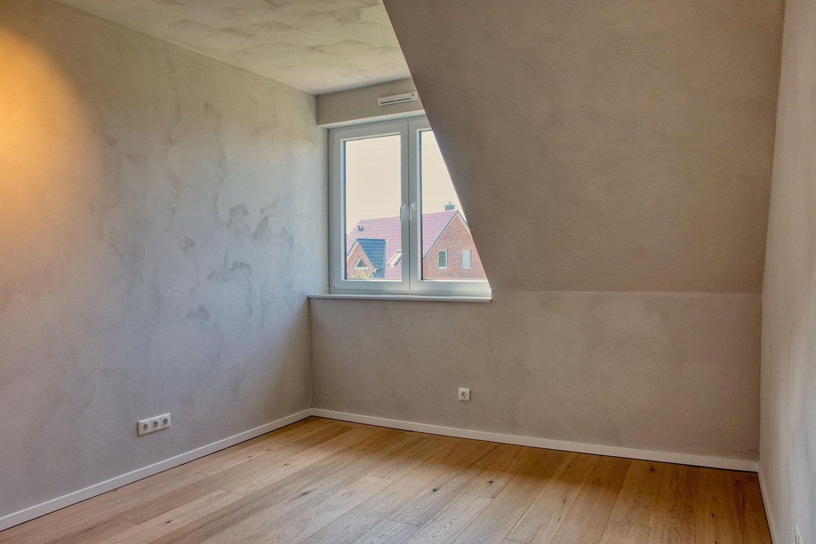 Prenájom domu 127 m², pozemok 389 m², Weidentrift, Geesthacht, Šlezvicko-Holštajnsko Prenájom domu 127 m², pozemok 389 m², Weidentrift, Geesthacht, Šlezvicko-Holštajnsko