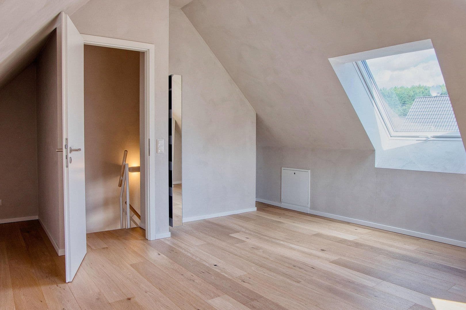 Prenájom domu 127 m², pozemok 389 m², Weidentrift, Geesthacht, Šlezvicko-Holštajnsko Prenájom domu 127 m², pozemok 389 m², Weidentrift, Geesthacht, Šlezvicko-Holštajnsko