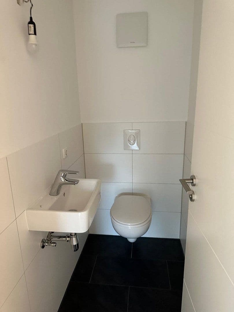 Prenájom bytu 3-izbový 89 m², Zum Jugendheim 2, Seevetal, Dolné Sasko Prenájom bytu 3-izbový 89 m², Zum Jugendheim 2, Seevetal, Dolné Sasko