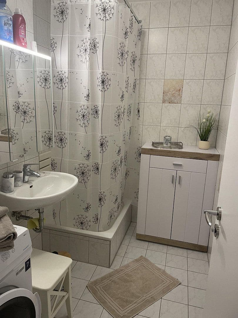 Prenájom bytu 2-izbový 60 m², Bad Saarow, Brandenbursko Prenájom bytu 2-izbový 60 m², Bad Saarow, Brandenbursko