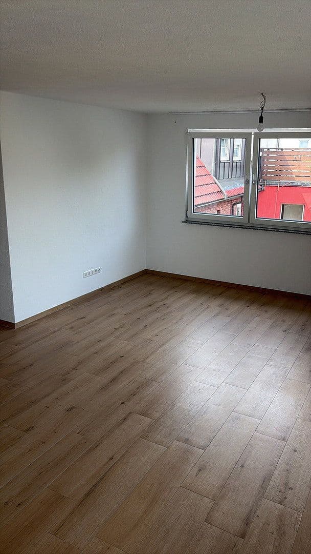 Prenájom bytu 3-izbový 79 m², Schillerstraße 32, Eislingen/Fils, Bádensko-Wurttembersko Prenájom bytu 3-izbový 79 m², Schillerstraße 32, Eislingen/Fils, Bádensko-Wurttembersko