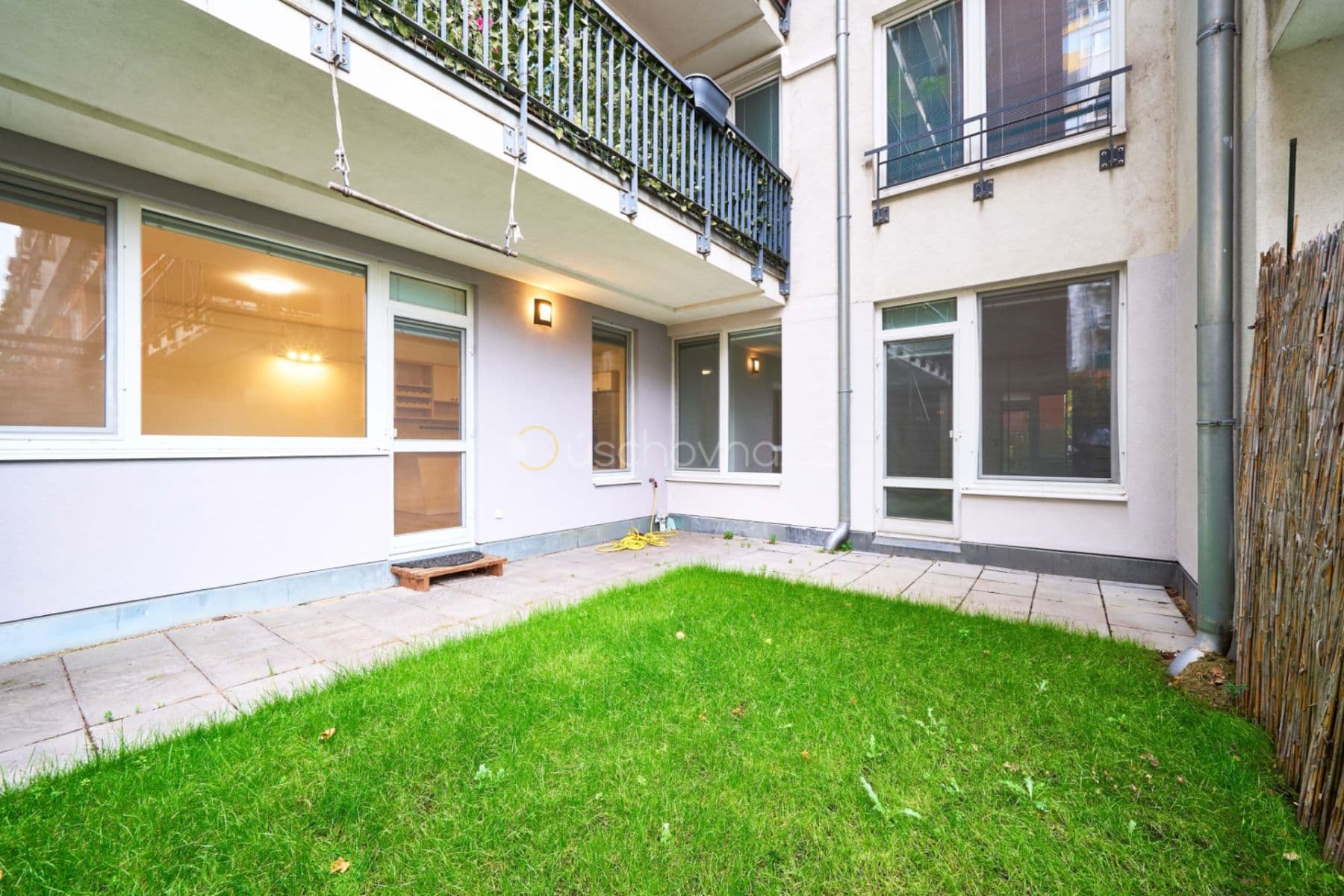 Predaj bytu 3-izbový 105 m², Pod Harfou, Praha, Praha Predaj bytu 3-izbový 105 m², Pod Harfou, Praha, Praha