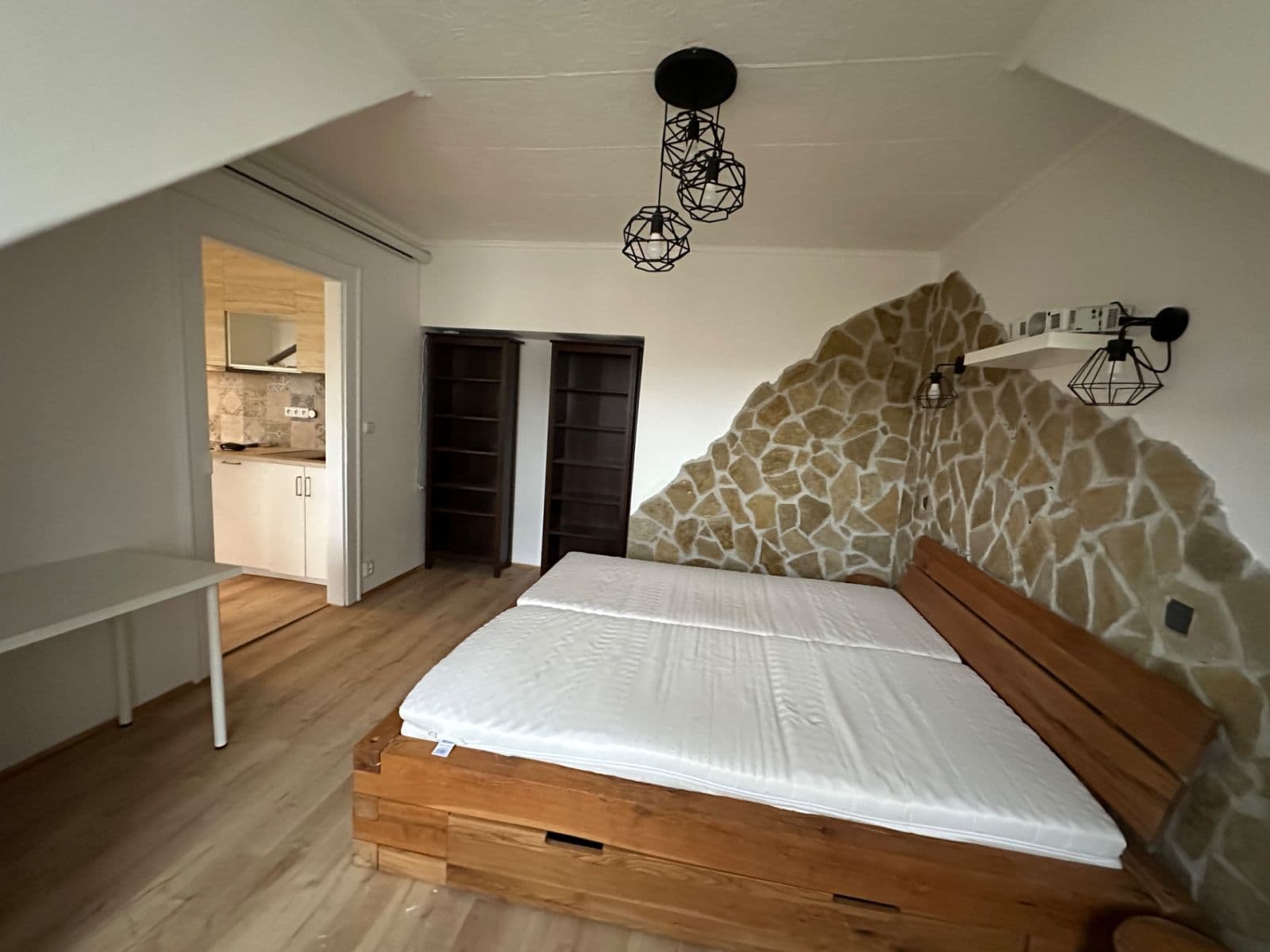 Prenájom bytu 1-izbový 42 m², Branická, Praha, Praha Prenájom bytu 1-izbový 42 m², Branická, Praha, Praha