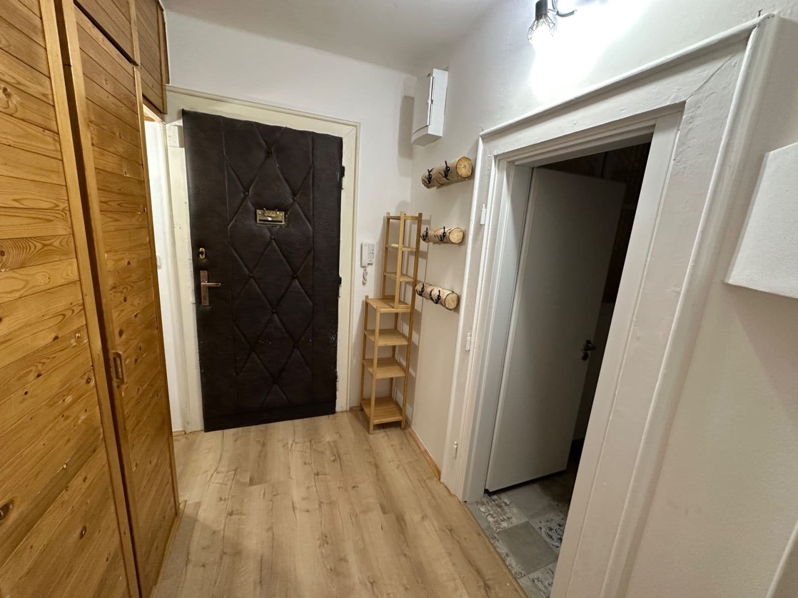 Prenájom bytu 1-izbový 42 m², Branická, Praha, Praha Prenájom bytu 1-izbový 42 m², Branická, Praha, Praha