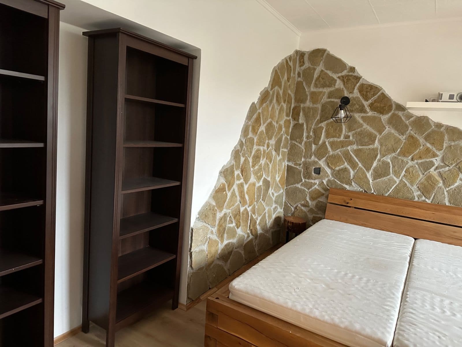Prenájom bytu 1-izbový 42 m², Branická, Praha, Praha Prenájom bytu 1-izbový 42 m², Branická, Praha, Praha