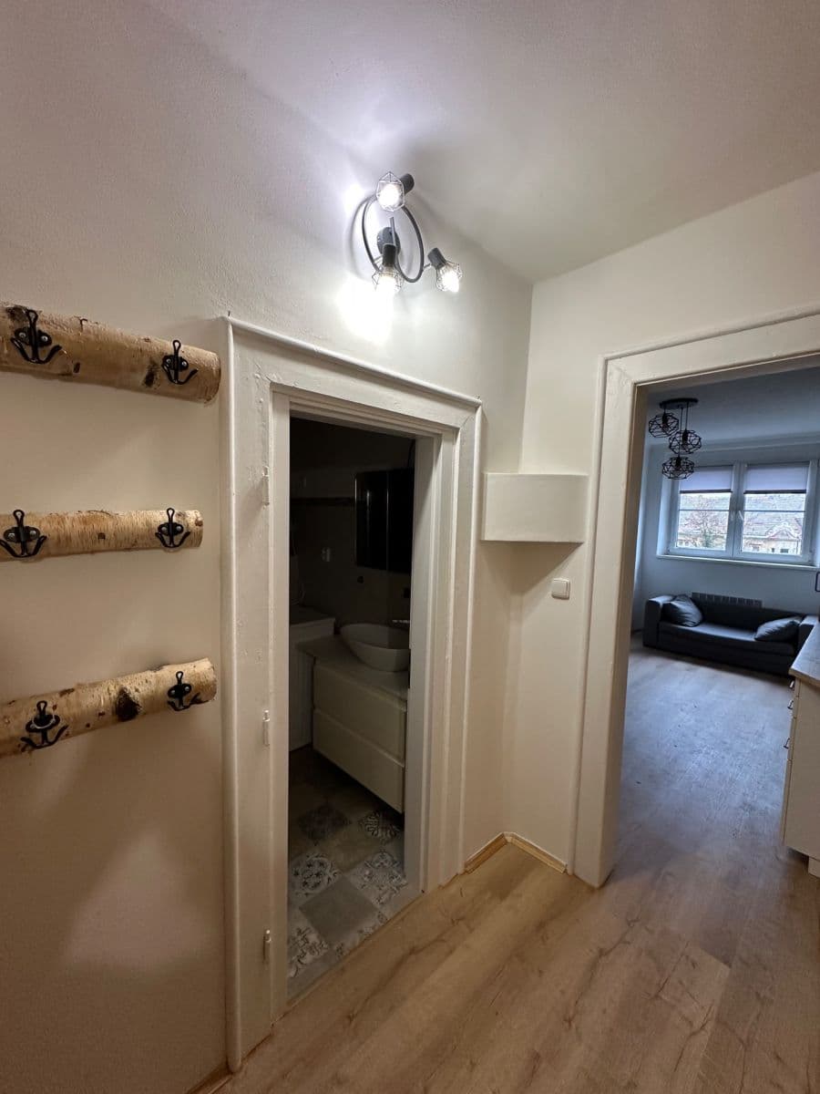 Prenájom bytu 1-izbový 42 m², Branická, Praha, Praha Prenájom bytu 1-izbový 42 m², Branická, Praha, Praha