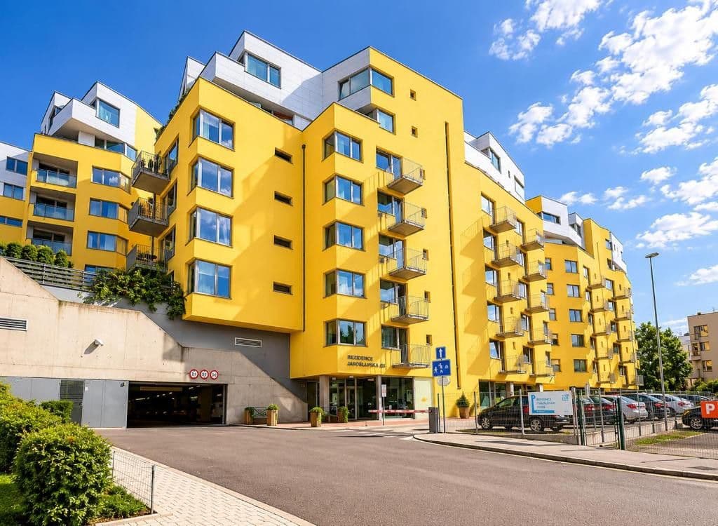 Prenájom bytu 1-izbový 46 m², Jeseniova, Praha, Praha Prenájom bytu 1-izbový 46 m², Jeseniova, Praha, Praha