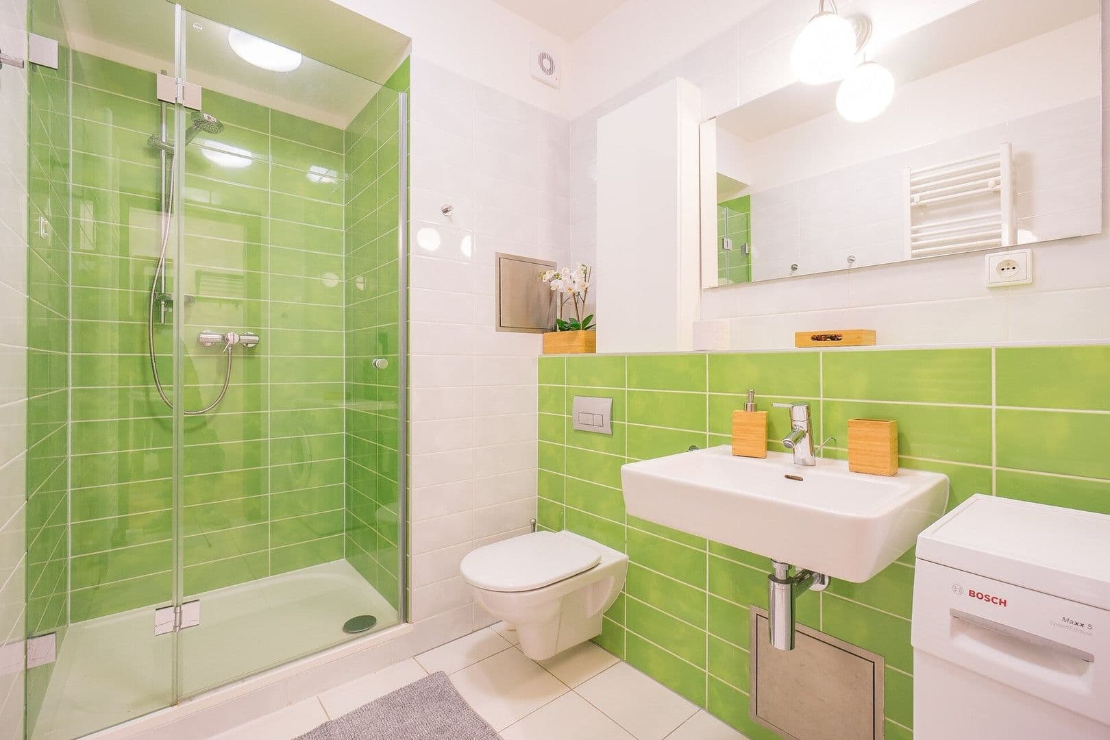Prenájom bytu 1-izbový 46 m², Jeseniova, Praha, Praha Prenájom bytu 1-izbový 46 m², Jeseniova, Praha, Praha