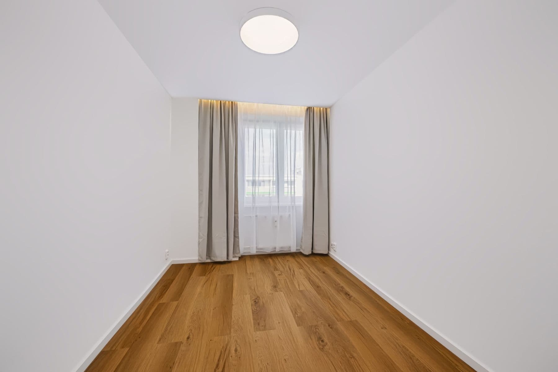 Predaj bytu 4-izbový 78 m², Hlavní, Praha, Praha Predaj bytu 4-izbový 78 m², Hlavní, Praha, Praha