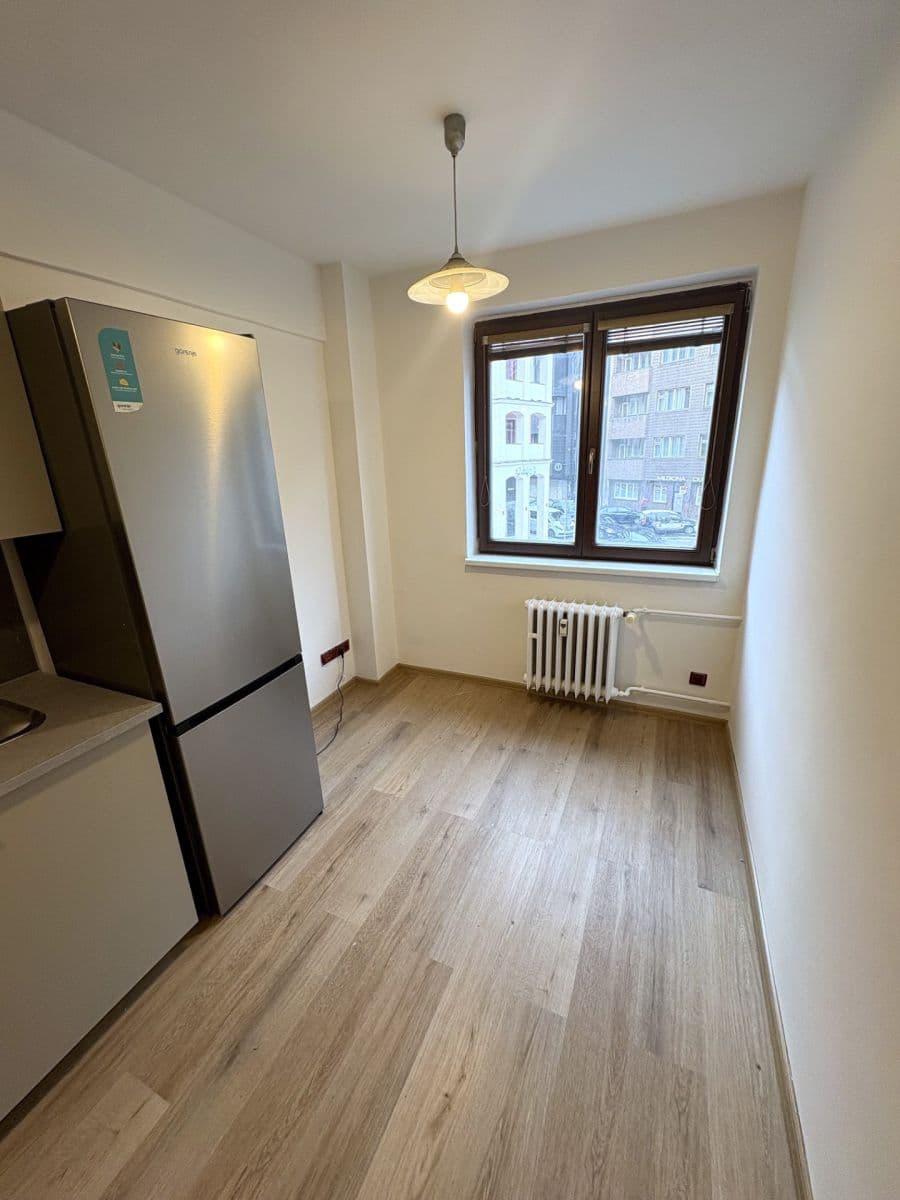 Predaj bytu 1-izbový 40 m², Sokolská, Praha, Praha Predaj bytu 1-izbový 40 m², Sokolská, Praha, Praha
