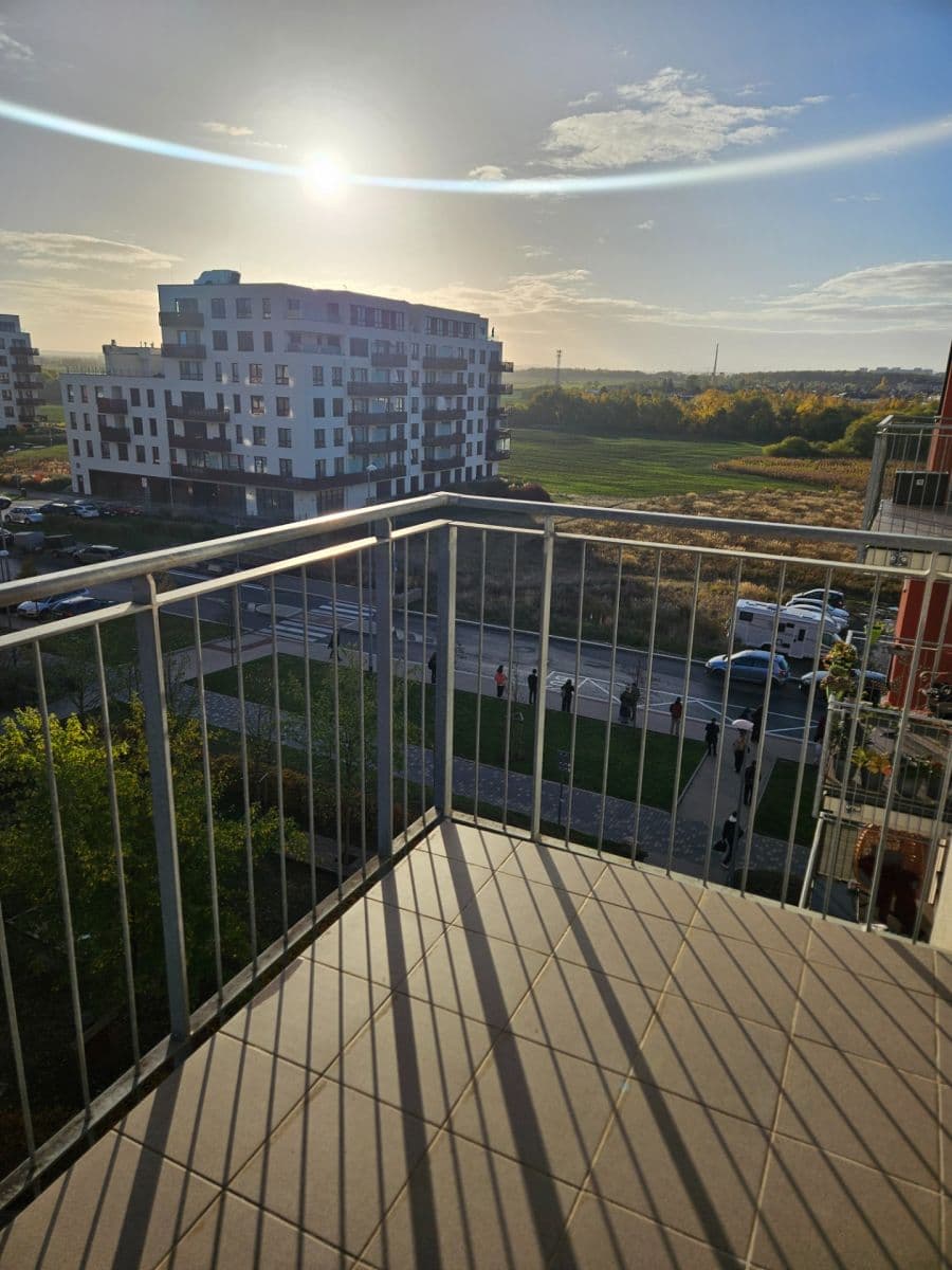 Prenájom bytu 2-izbový 53 m², Kardausova, Praha, Praha Prenájom bytu 2-izbový 53 m², Kardausova, Praha, Praha