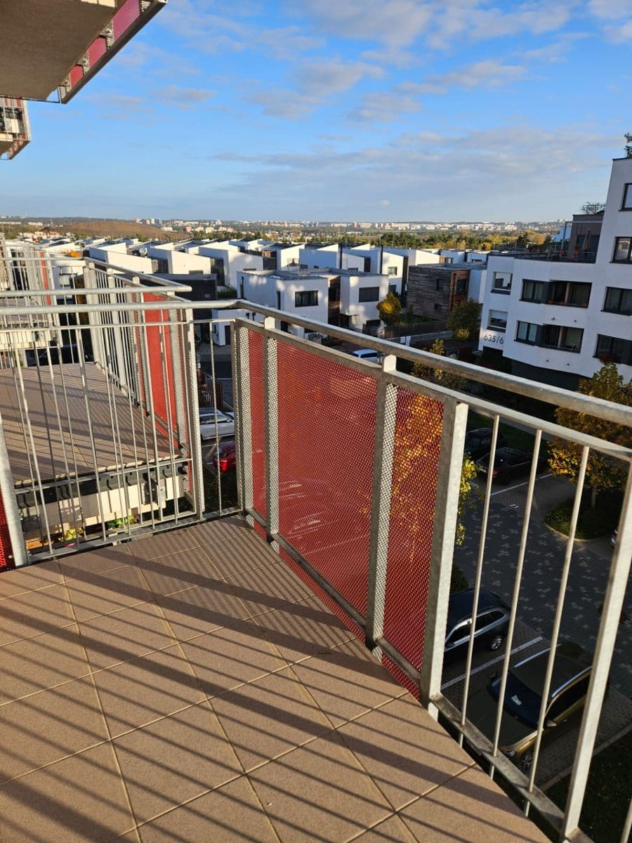 Prenájom bytu 2-izbový 53 m², Kardausova, Praha, Praha Prenájom bytu 2-izbový 53 m², Kardausova, Praha, Praha