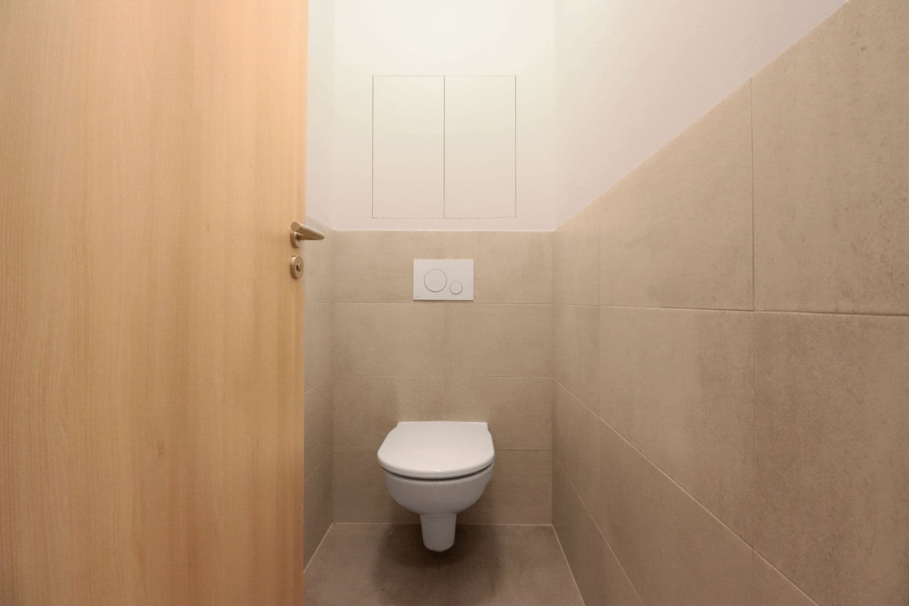 Prenájom bytu 2-izbový 53 m², Velvarská, Horoměřice, Středočeský kraj Prenájom bytu 2-izbový 53 m², Velvarská, Horoměřice, Středočeský kraj