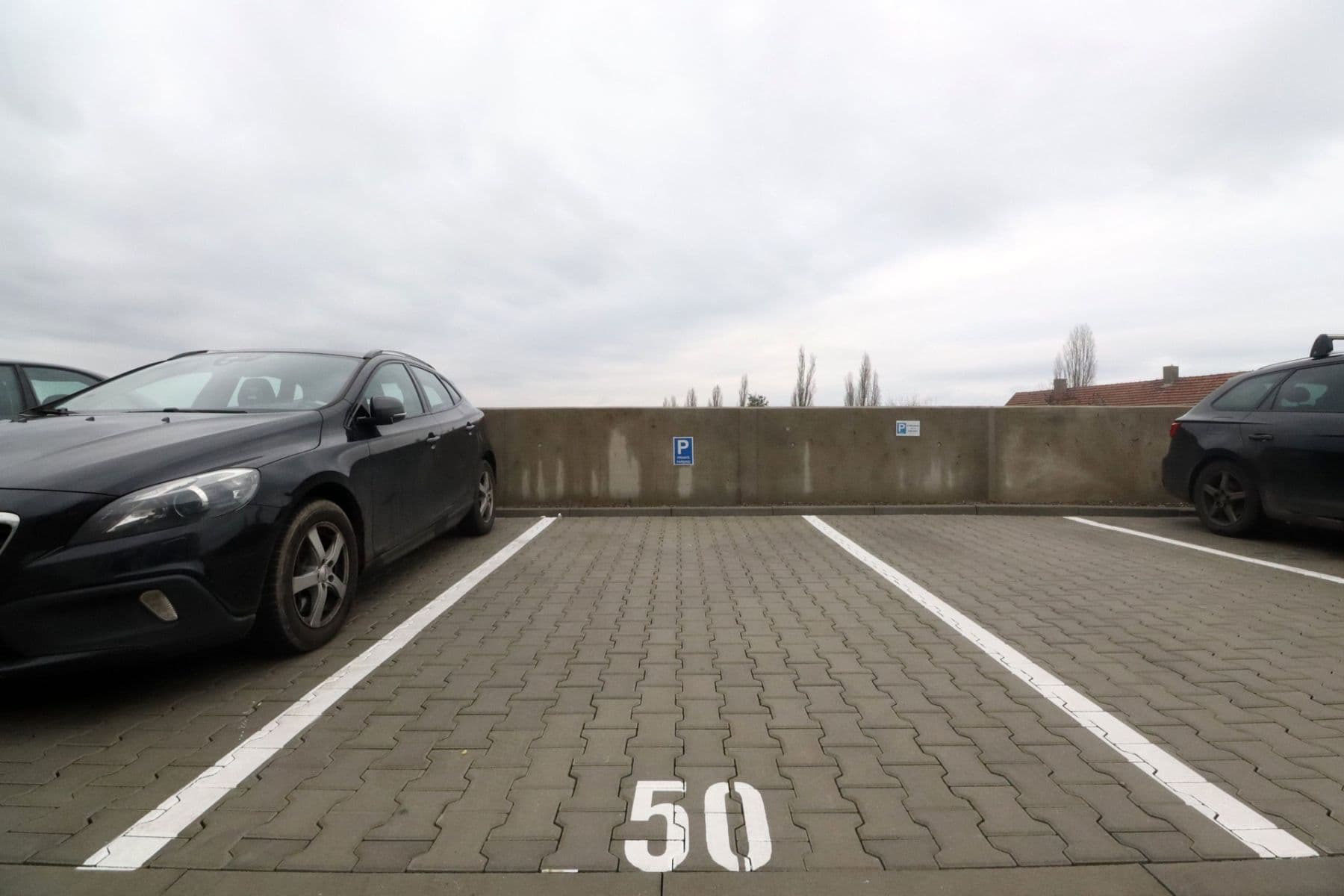 Prenájom bytu 2-izbový 53 m², Velvarská, Horoměřice, Středočeský kraj Prenájom bytu 2-izbový 53 m², Velvarská, Horoměřice, Středočeský kraj
