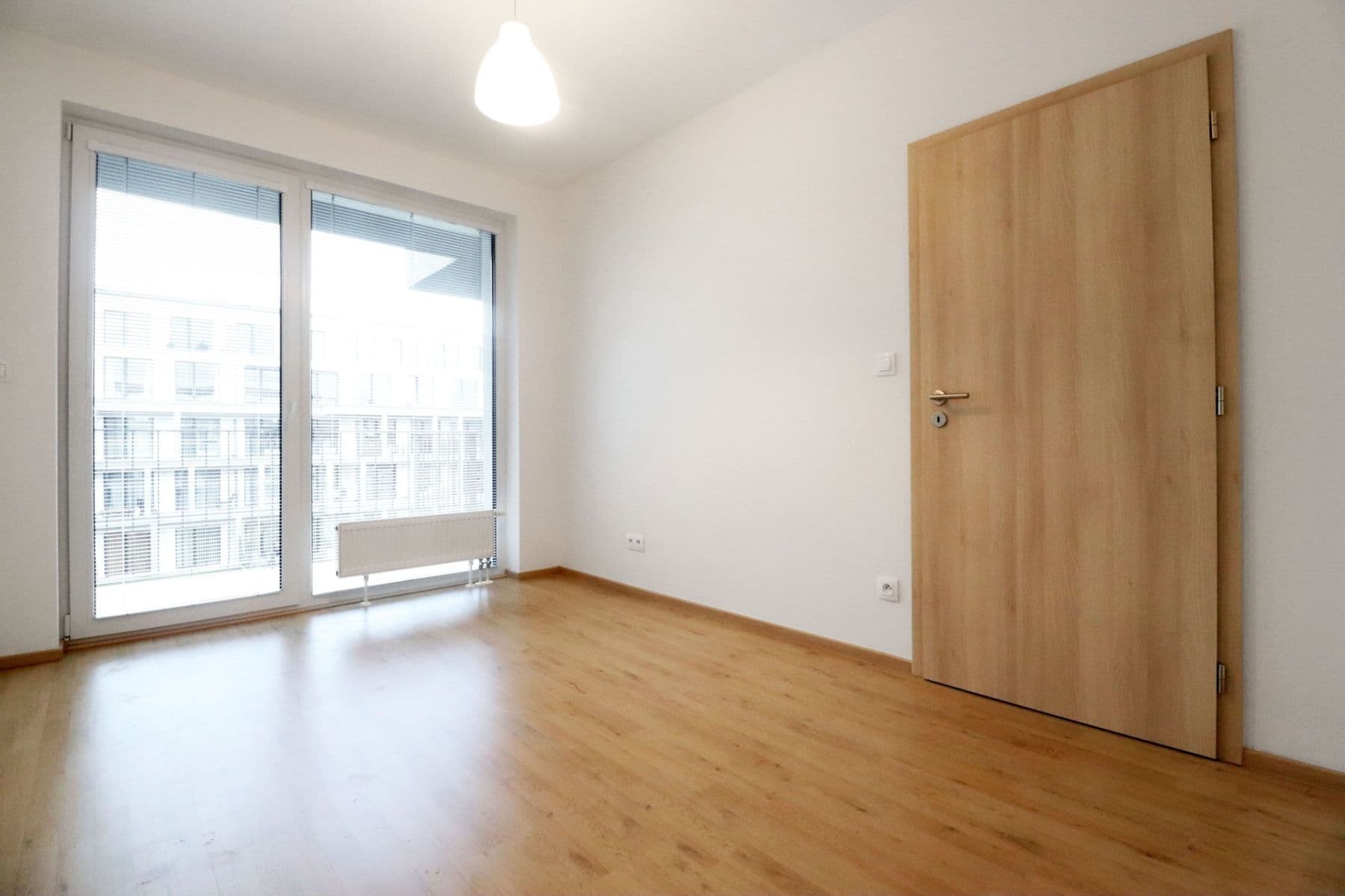 Prenájom bytu 2-izbový 53 m², Velvarská, Horoměřice, Středočeský kraj Prenájom bytu 2-izbový 53 m², Velvarská, Horoměřice, Středočeský kraj