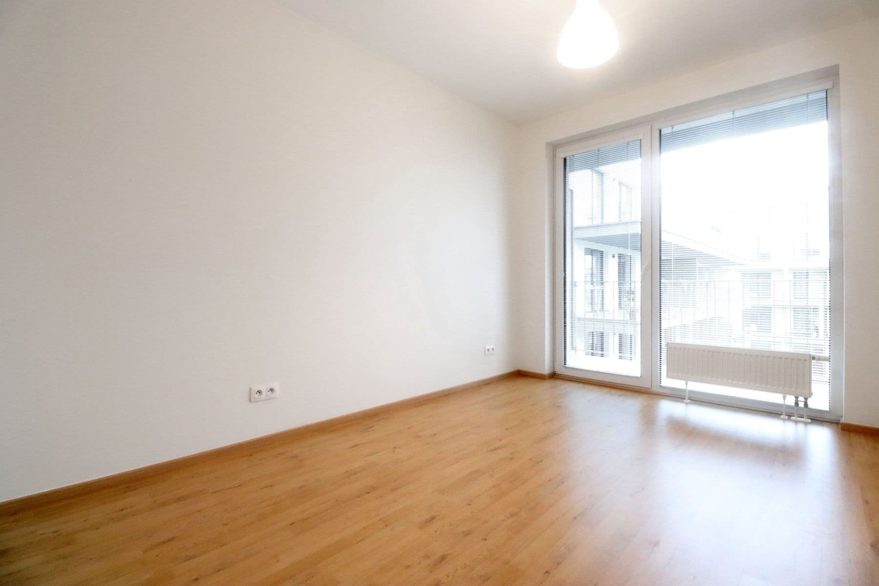Prenájom bytu 2-izbový 53 m², Velvarská, Horoměřice, Středočeský kraj Prenájom bytu 2-izbový 53 m², Velvarská, Horoměřice, Středočeský kraj