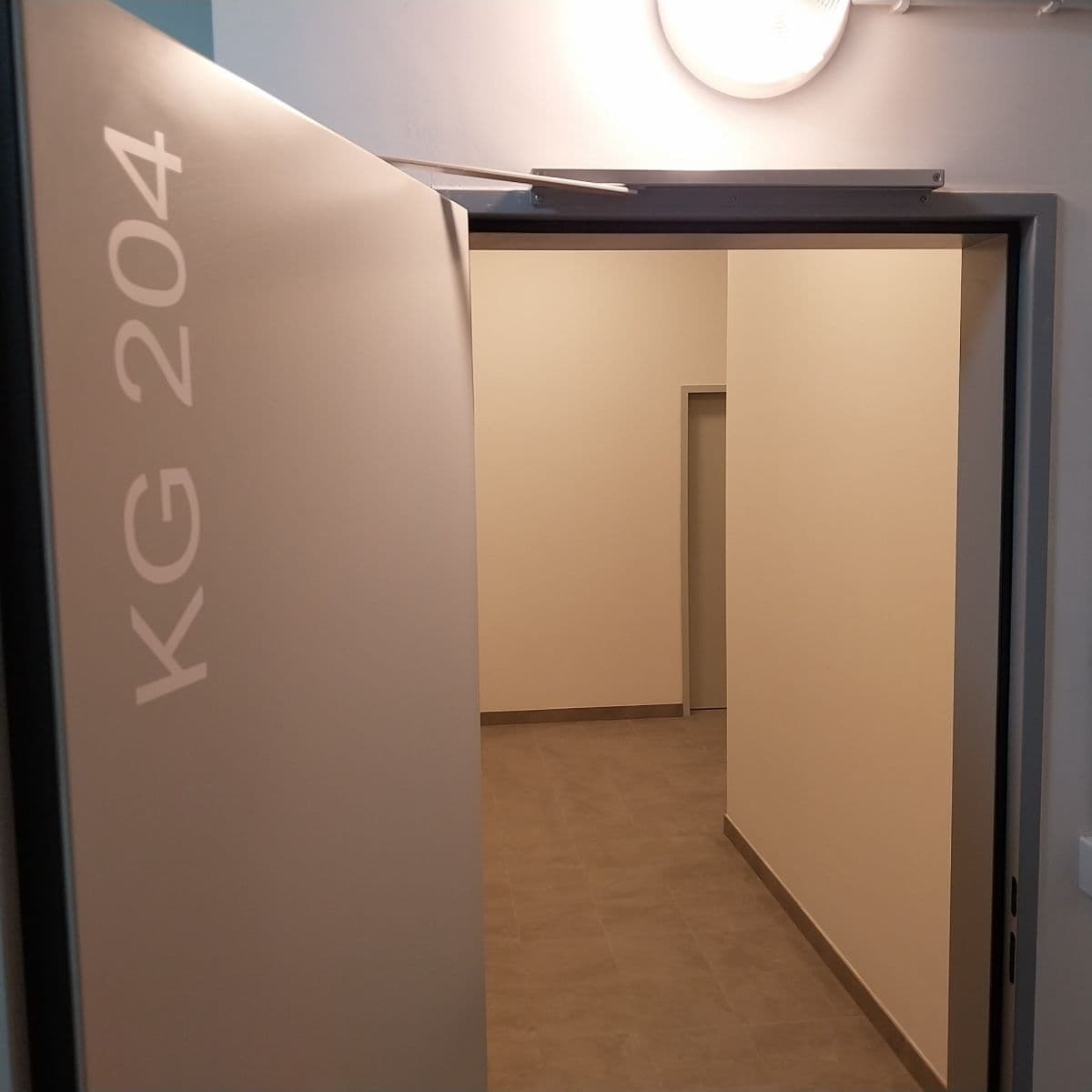 Prenájom nebytového priestoru 8 m², Stočesova, Praha, Praha Prenájom nebytového priestoru 8 m², Stočesova, Praha, Praha