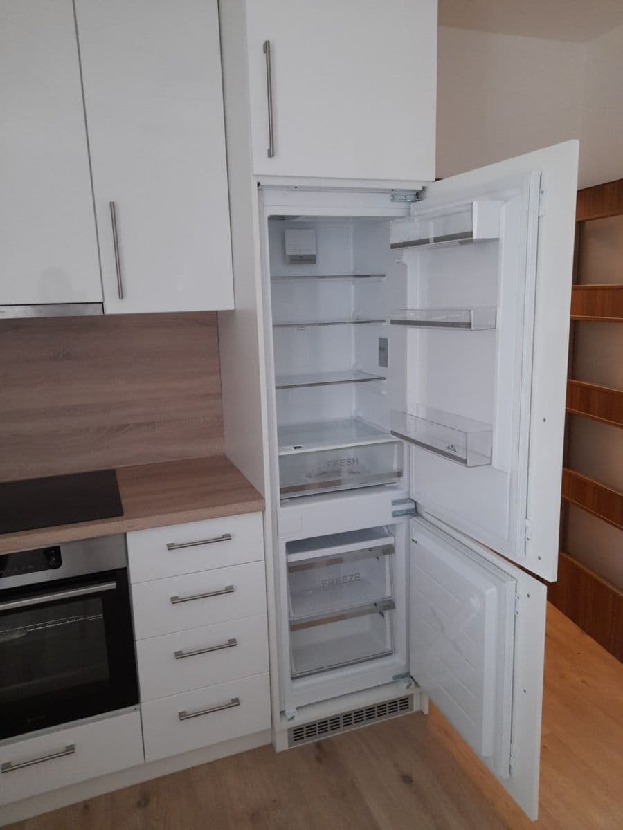 Prenájom bytu 1-izbový 40 m², Lovčičky, Jihomoravský kraj Prenájom bytu 1-izbový 40 m², Lovčičky, Jihomoravský kraj