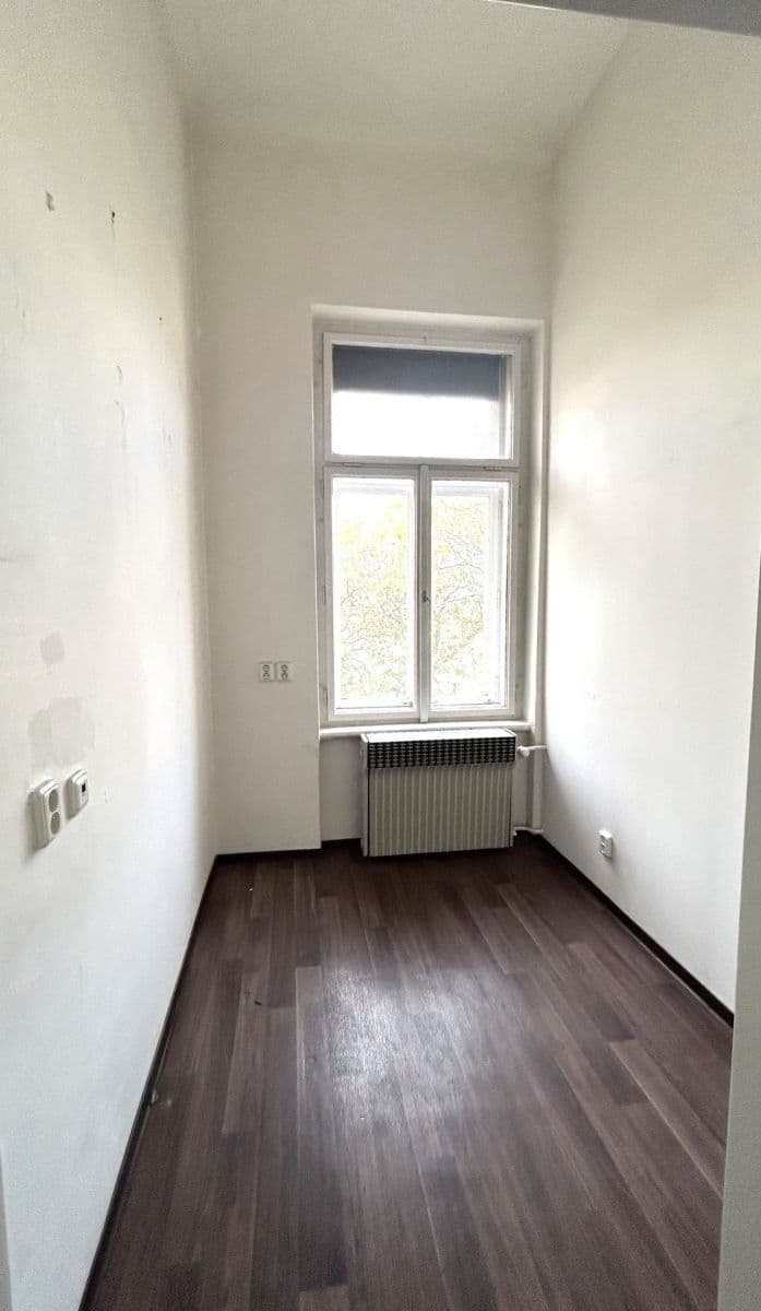 Prenájom nebytového priestoru 21 m², Sokolská, Praha, Praha Prenájom nebytového priestoru 21 m², Sokolská, Praha, Praha