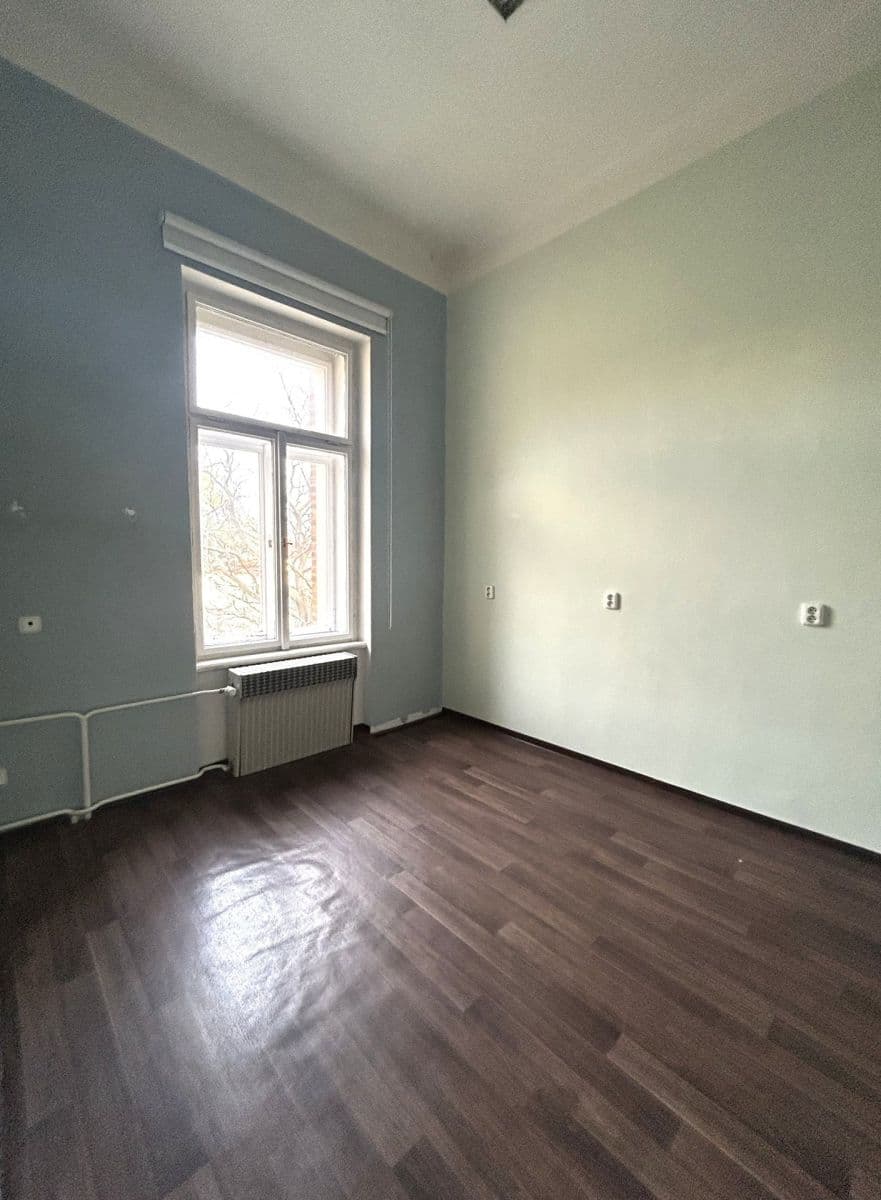 Prenájom nebytového priestoru 21 m², Sokolská, Praha, Praha Prenájom nebytového priestoru 21 m², Sokolská, Praha, Praha