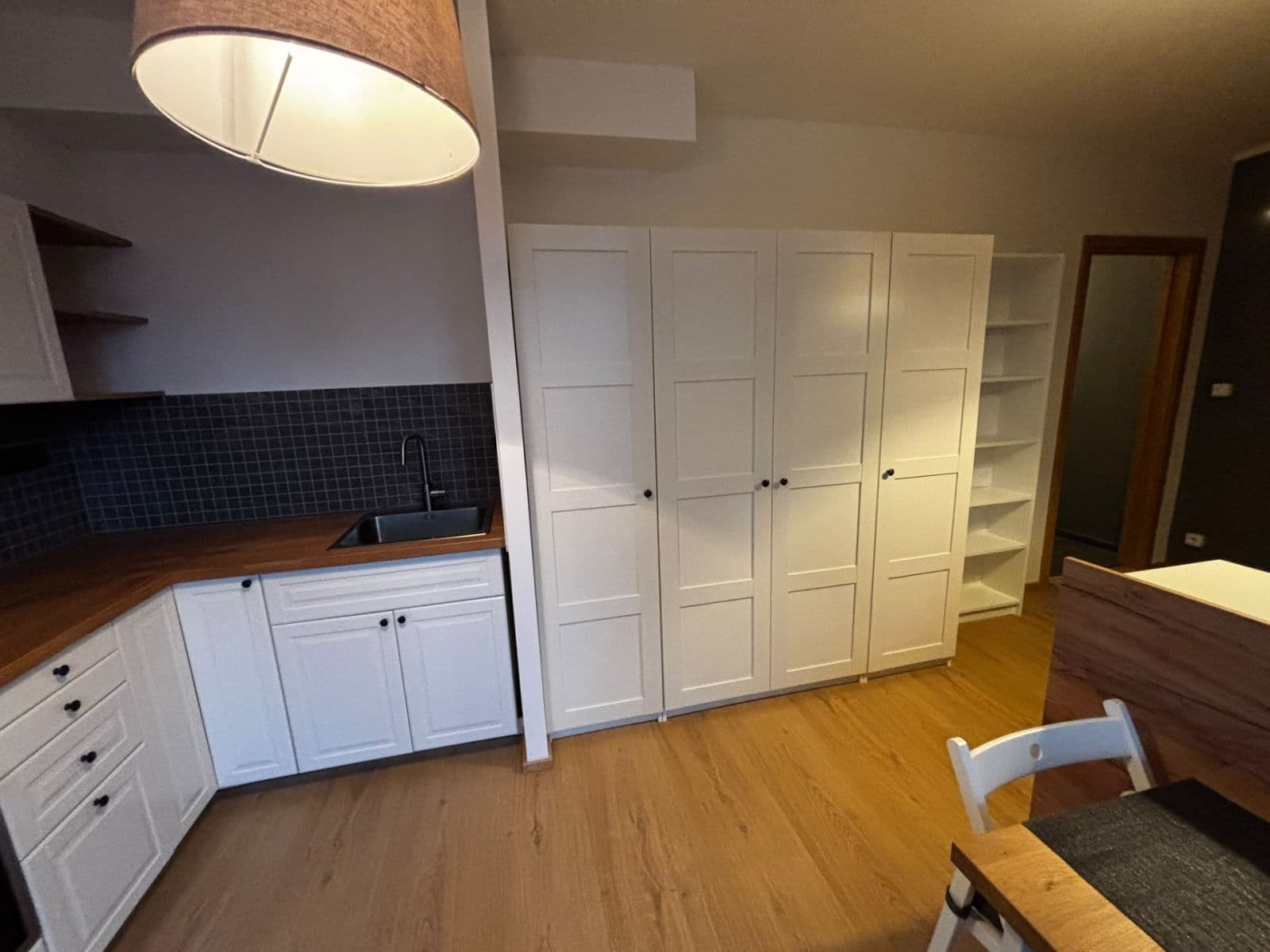 Prenájom bytu 1-izbový 34 m², Thomasova, Praha, Praha Prenájom bytu 1-izbový 34 m², Thomasova, Praha, Praha