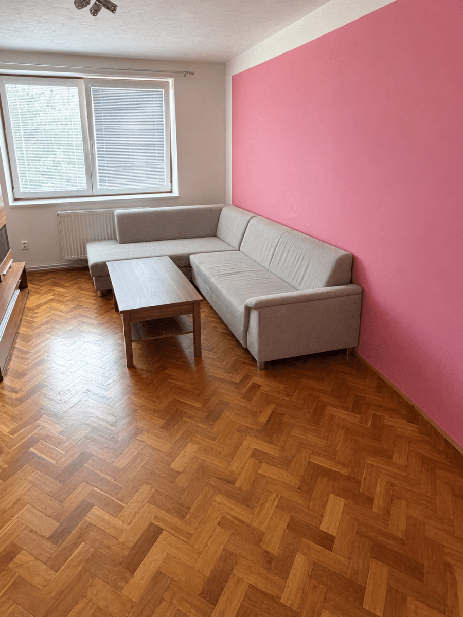 Prenájom bytu 2-izbový 42 m², U Dráhy, Podivín, Jihomoravský kraj Prenájom bytu 2-izbový 42 m², U Dráhy, Podivín, Jihomoravský kraj