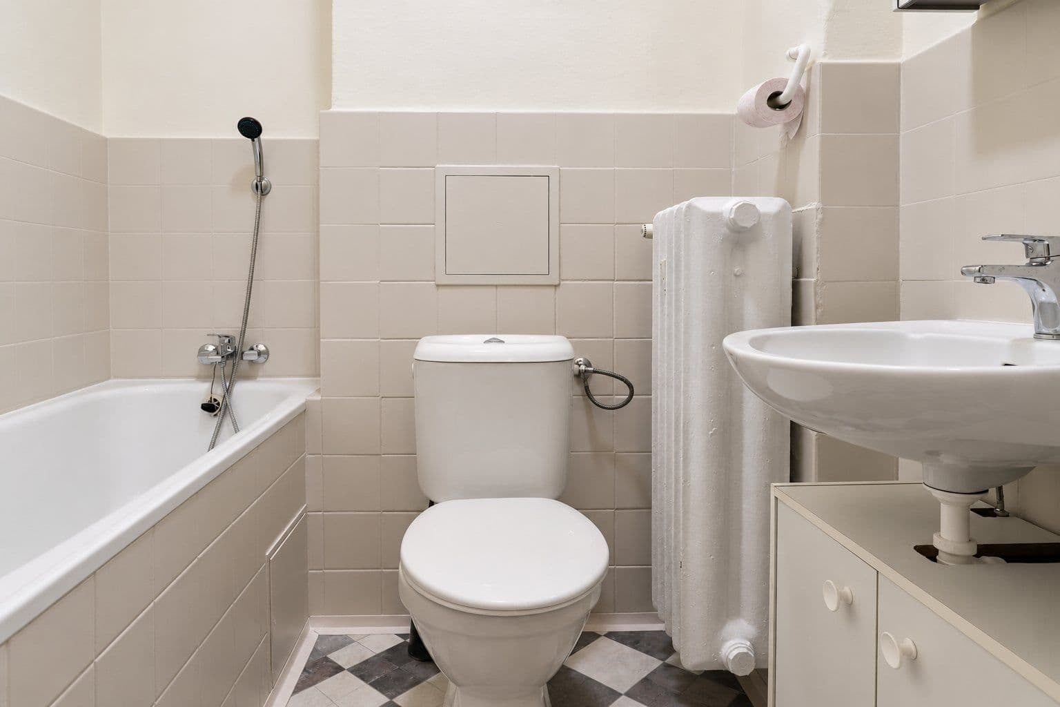Prenájom bytu 1-izbový 30 m², Na Klikovce, Praha, Praha Prenájom bytu 1-izbový 30 m², Na Klikovce, Praha, Praha