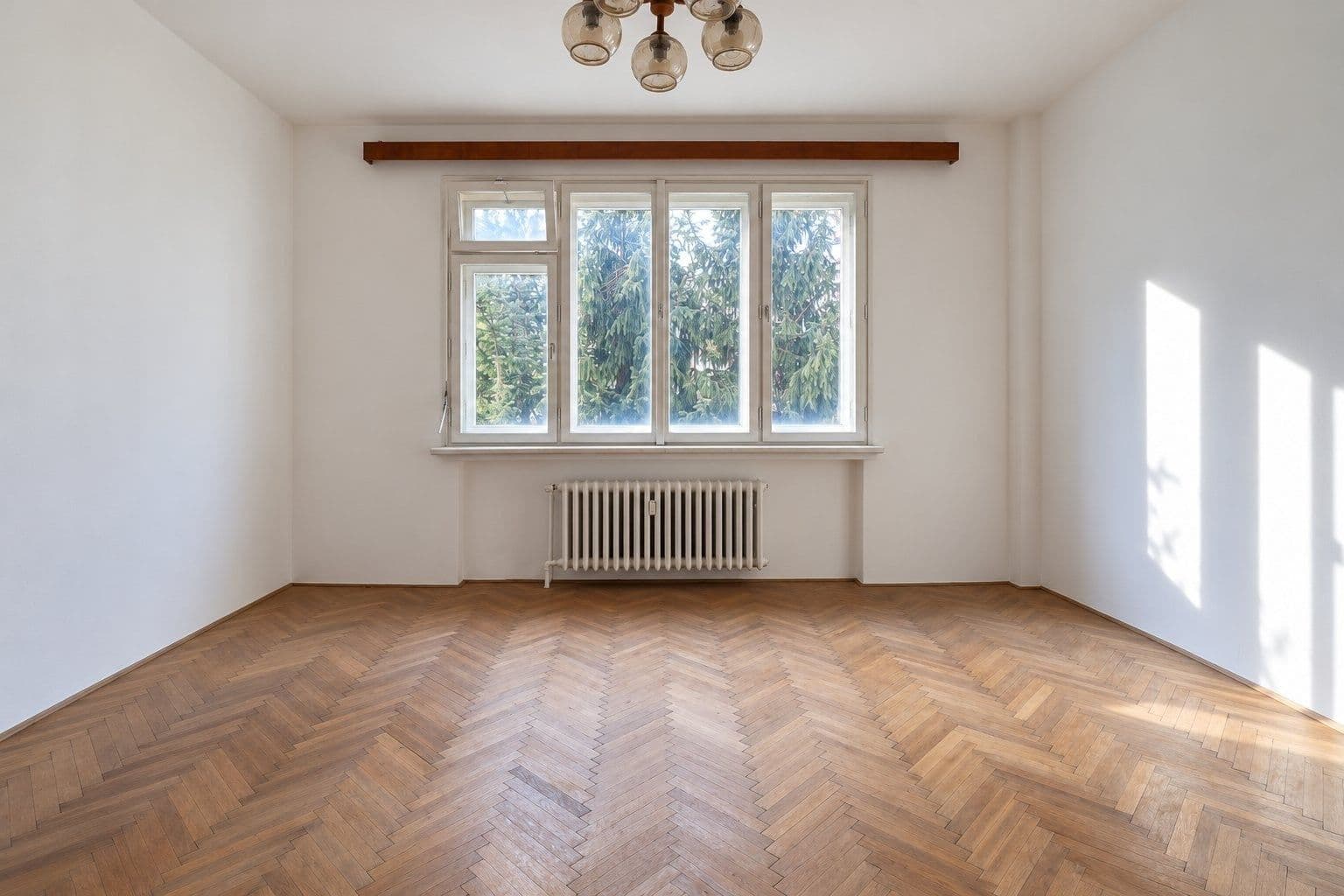Prenájom bytu 1-izbový 30 m², Na Klikovce, Praha, Praha Prenájom bytu 1-izbový 30 m², Na Klikovce, Praha, Praha