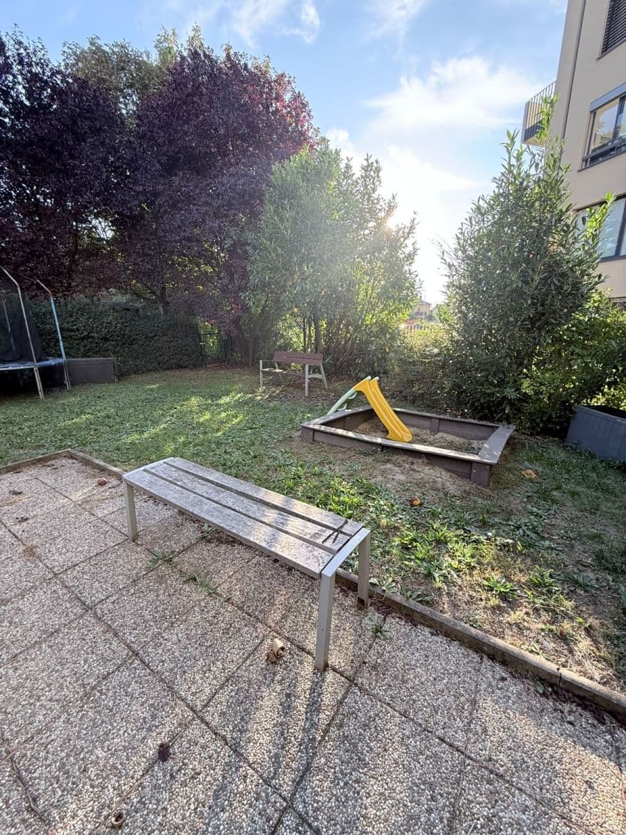 Predaj bytu 2-izbový 64 m², Suchdolské náměstí, Praha, Praha Predaj bytu 2-izbový 64 m², Suchdolské náměstí, Praha, Praha