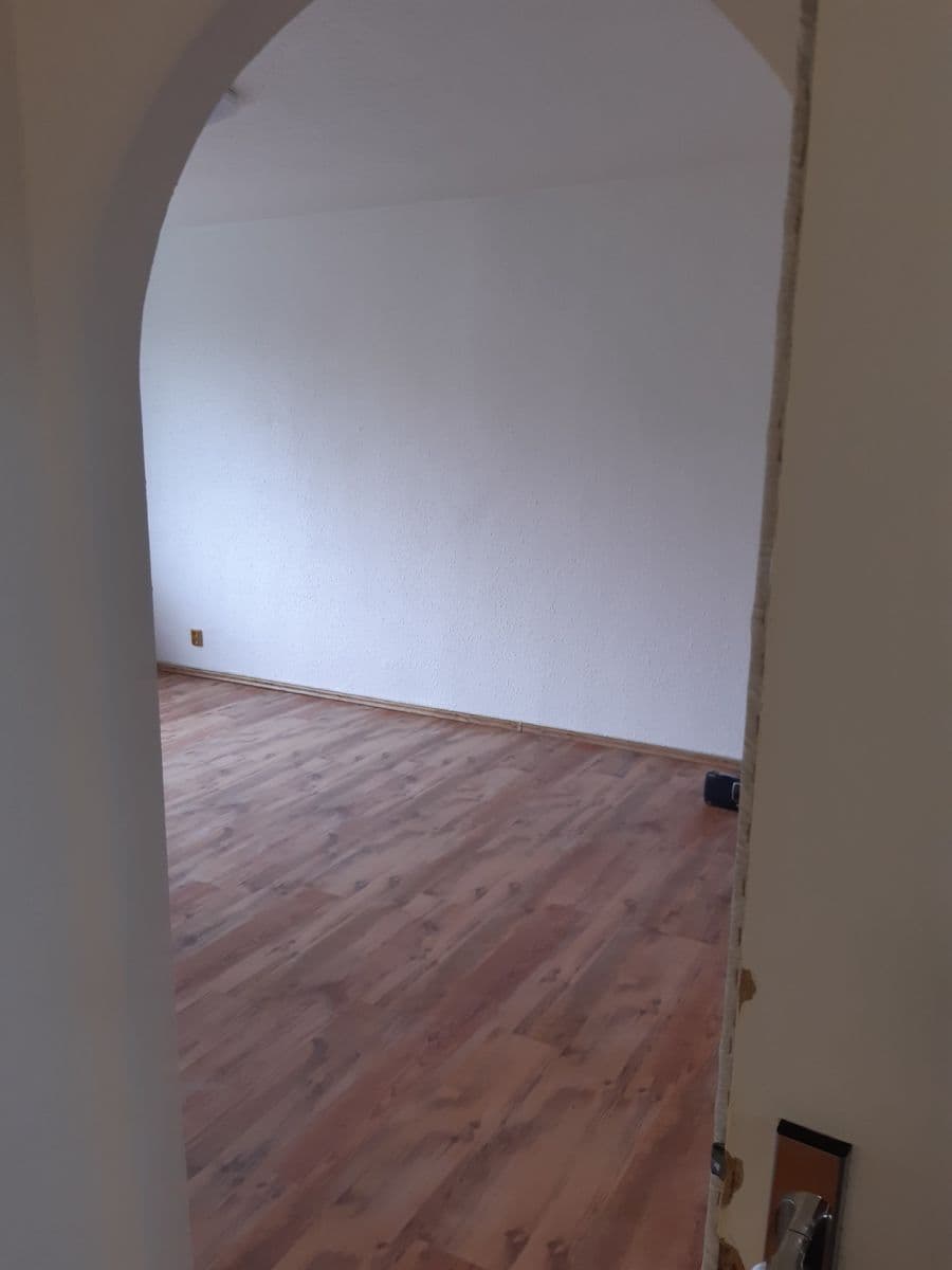 Prenájom bytu 1-izbový 38 m², Slavíkova, Ostrava, Moravskoslezský kraj Prenájom bytu 1-izbový 38 m², Slavíkova, Ostrava, Moravskoslezský kraj