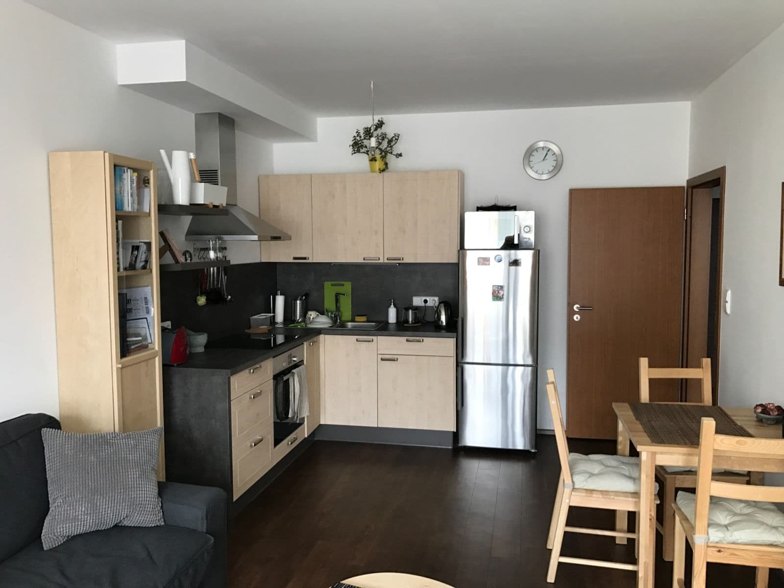 Prenájom bytu 2-izbový 53 m², Makedonská, Praha, Praha Prenájom bytu 2-izbový 53 m², Makedonská, Praha, Praha