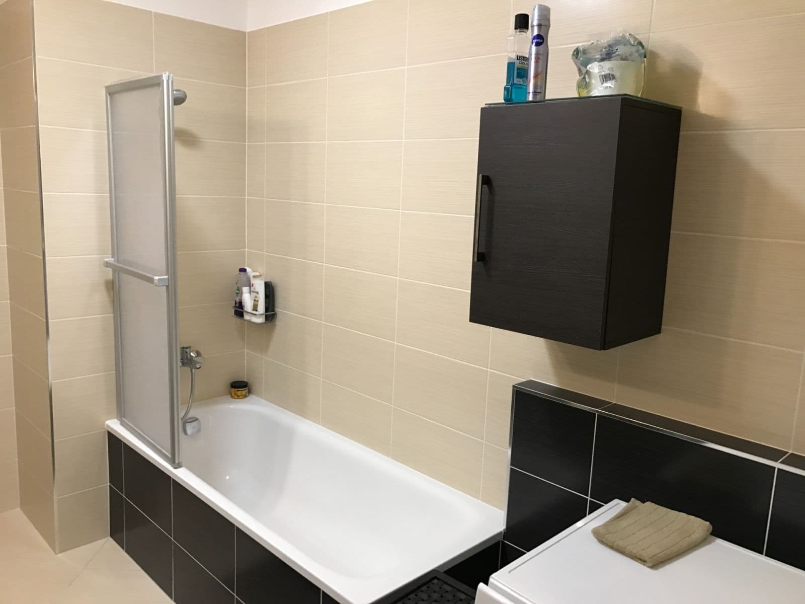 Prenájom bytu 2-izbový 53 m², Makedonská, Praha, Praha Prenájom bytu 2-izbový 53 m², Makedonská, Praha, Praha