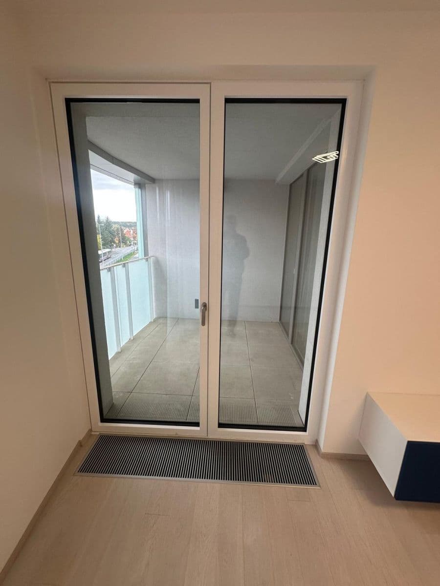 Predaj bytu 2-izbový 61 m², Hodonínská, Praha, Praha Predaj bytu 2-izbový 61 m², Hodonínská, Praha, Praha