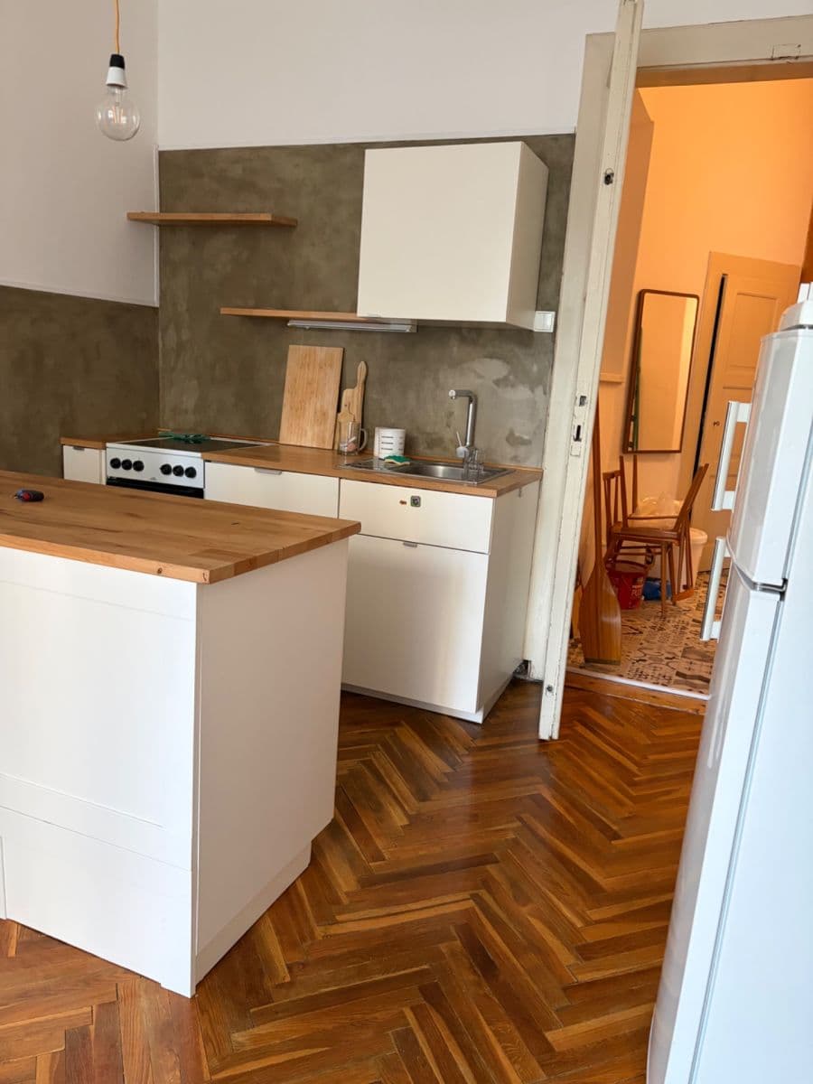 Prenájom bytu 3-izbový 94 m², Bulharská, Praha, Praha Prenájom bytu 3-izbový 94 m², Bulharská, Praha, Praha