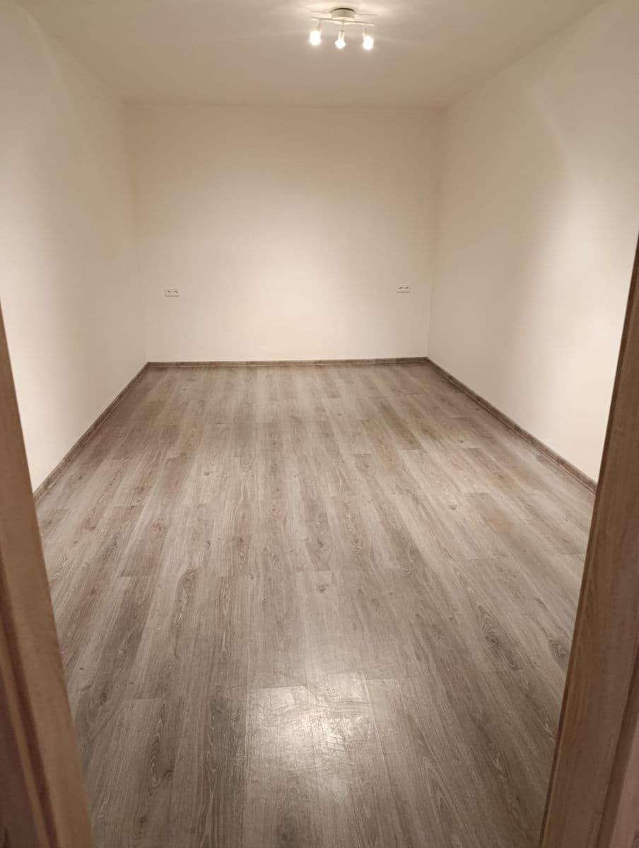 Prenájom bytu 2-izbový 50 m², Hlučínská, Ostrava, Moravskoslezský kraj Prenájom bytu 2-izbový 50 m², Hlučínská, Ostrava, Moravskoslezský kraj