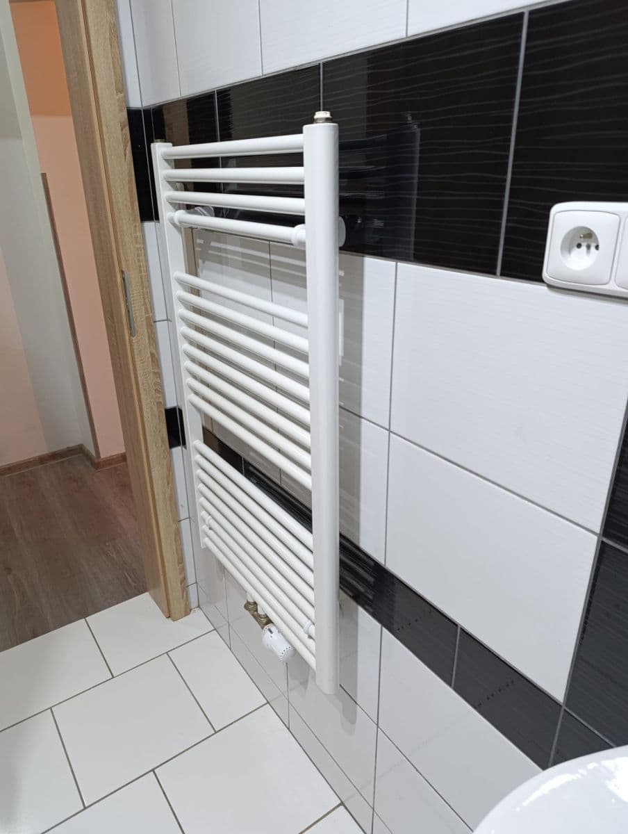 Prenájom bytu 2-izbový 50 m², Hlučínská, Ostrava, Moravskoslezský kraj Prenájom bytu 2-izbový 50 m², Hlučínská, Ostrava, Moravskoslezský kraj