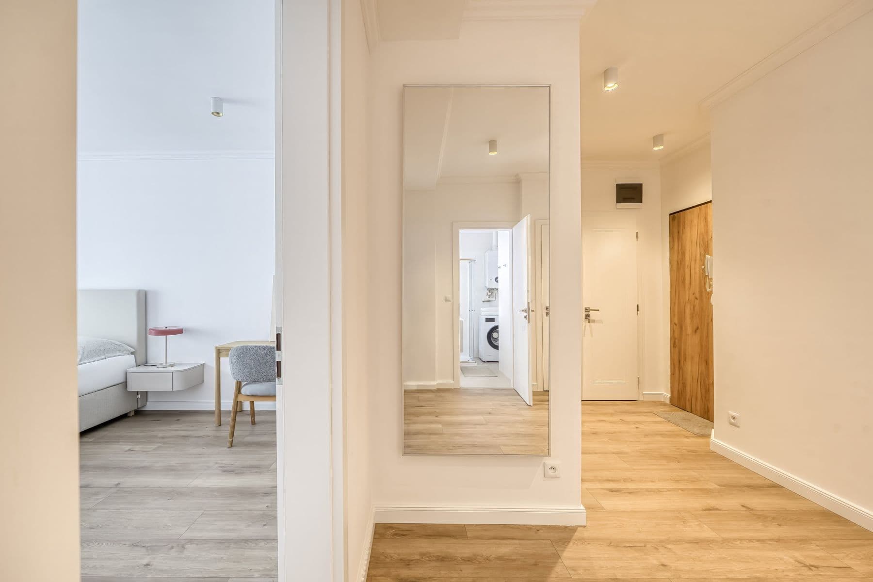 Prenájom bytu 55 m², Doudlebská, Praha, Praha Prenájom bytu 55 m², Doudlebská, Praha, Praha